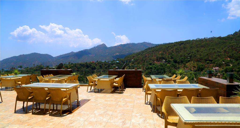 Hotel Whispering Winds Kasauli Εξωτερικό φωτογραφία